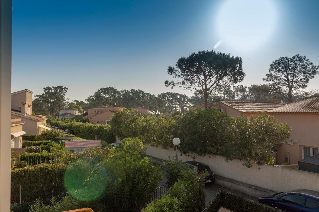 Apartement Maenat Borgo  Buitenkant foto