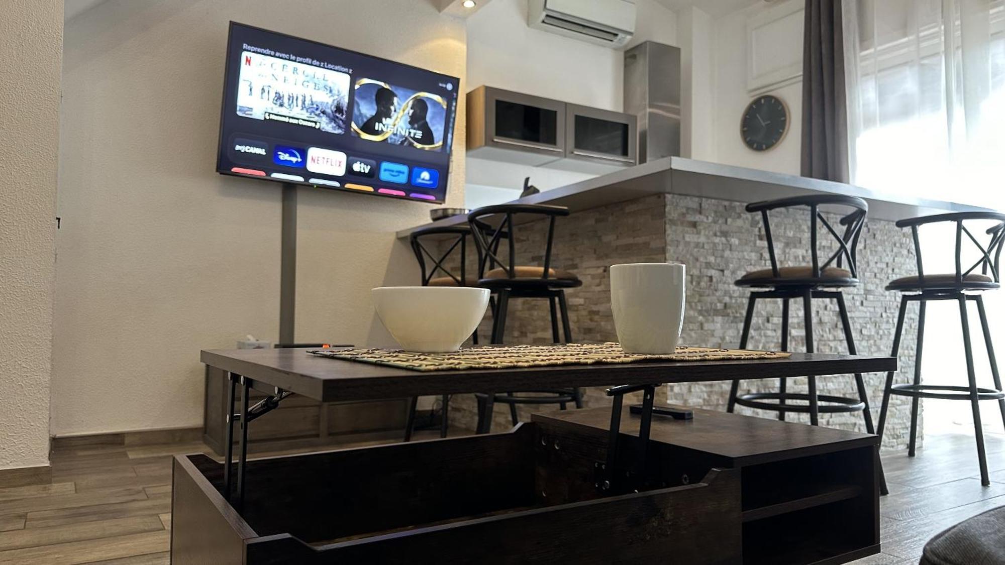 Apartement Maenat Borgo  Buitenkant foto