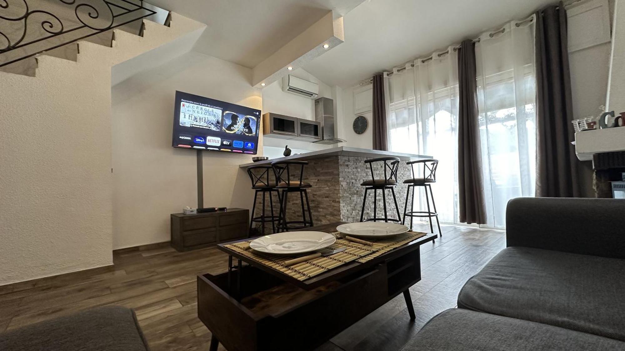 Apartement Maenat Borgo  Buitenkant foto