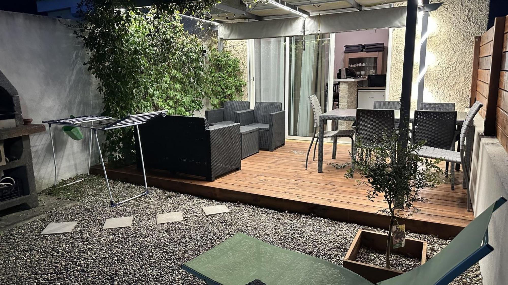 Apartement Maenat Borgo  Buitenkant foto