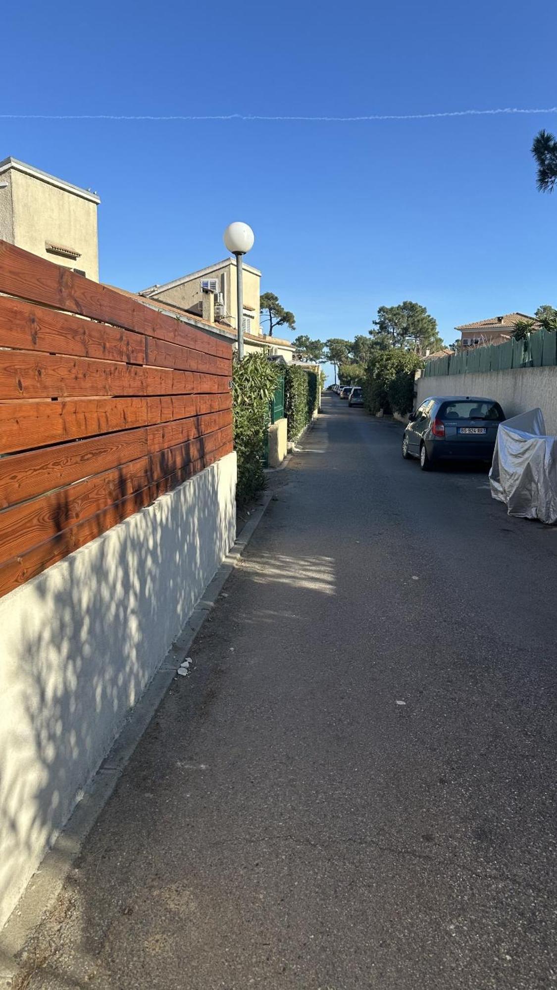Apartement Maenat Borgo  Buitenkant foto